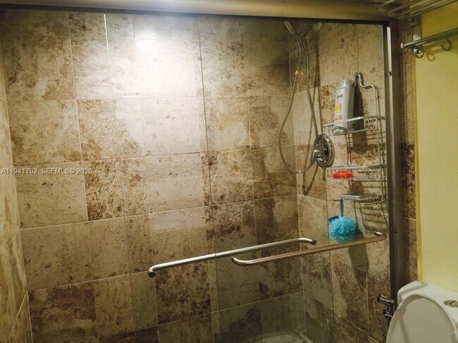 Building Photo - 6855 Abbott Ave