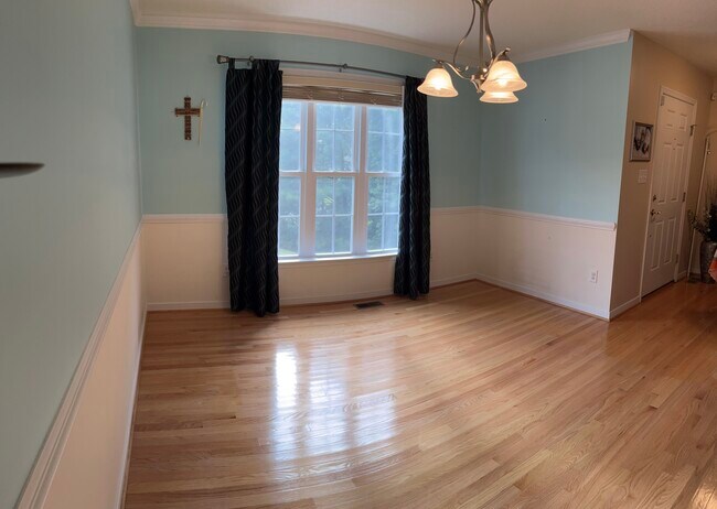 Building Photo - 6739 Beulah Oaks Ln