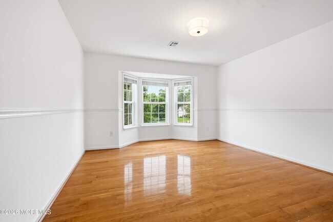 Building Photo - 10 Etty Ct