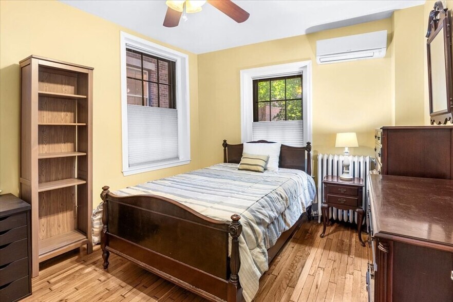 Building Photo - 80 West Cedar St