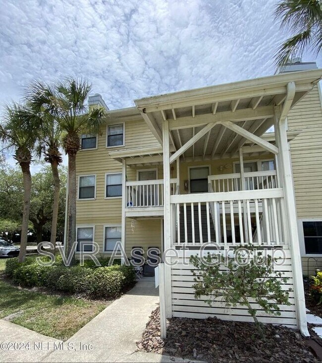 Primary Photo - 100 Fairway Park Blvd