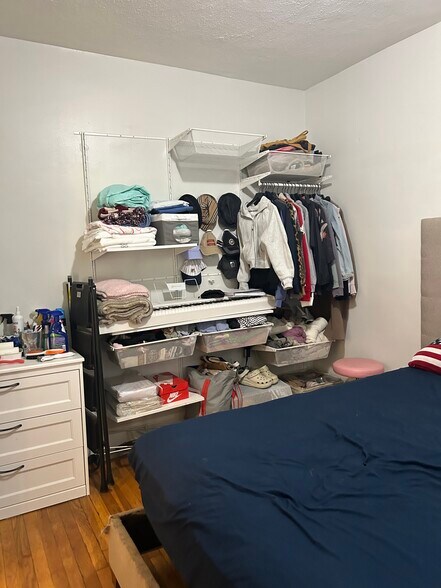 Building Photo - 86 Glenville Ave