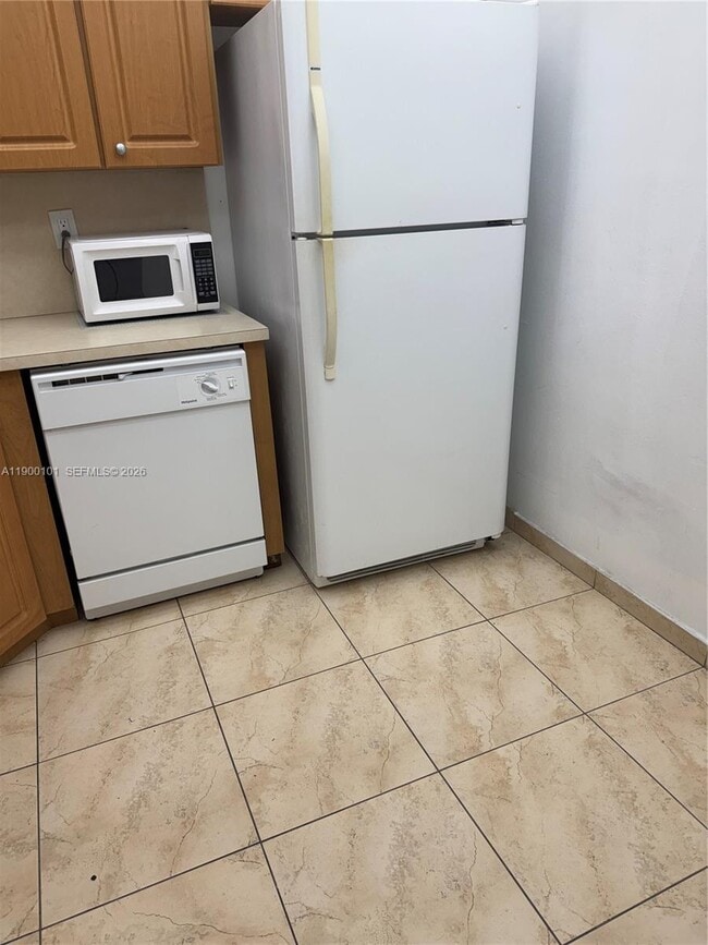 Building Photo - 851 Three Islands Boulevard