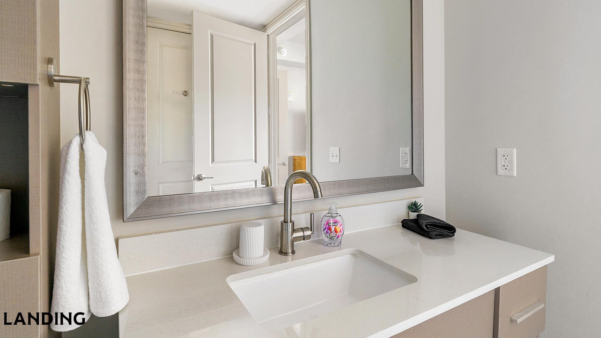 Building Photo - 1414 Wood Hollow Dr