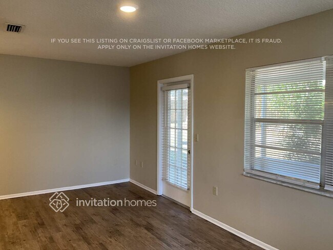 Building Photo - 8721 Schrader Blvd