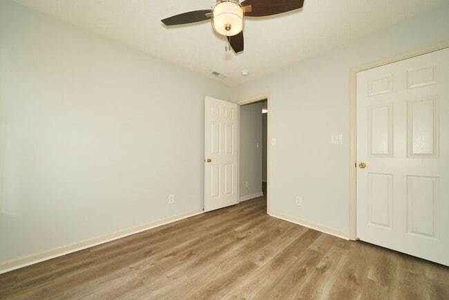 Building Photo - Brownsburg Schools and a Fenced Backyard!!