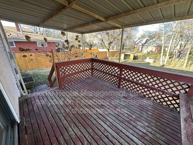 Building Photo - 4418 Sunrise Dr