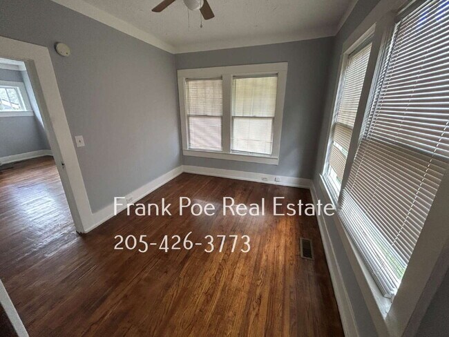 Building Photo - Charming Glen Iris home in the Heart of Birmingham