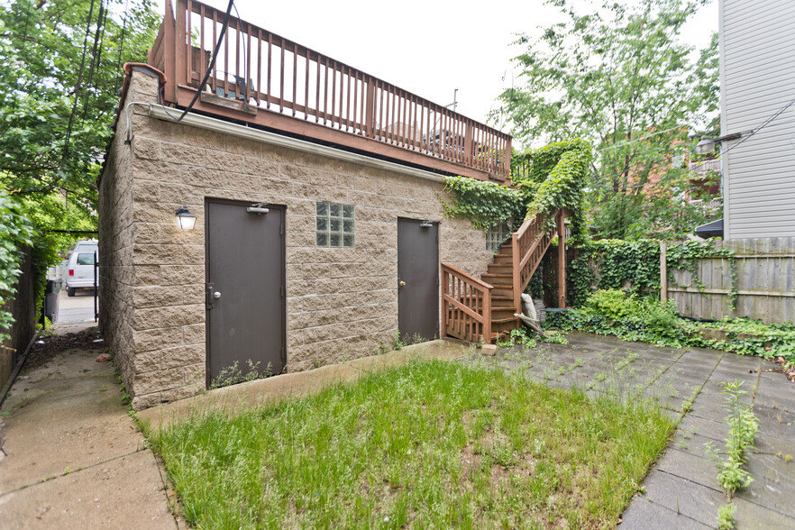 Building Photo - 3713 N Magnolia Ave
