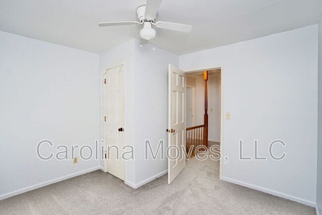 Building Photo - 204 Overcreek Rd