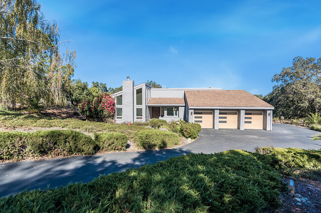 Building Photo - 13140 Delson Ct