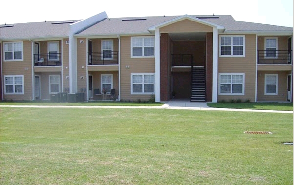 Primary Photo - Ochlockonee Pointe Apartments