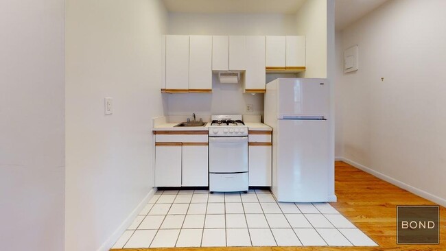Floorplan - 307 East 77th Street