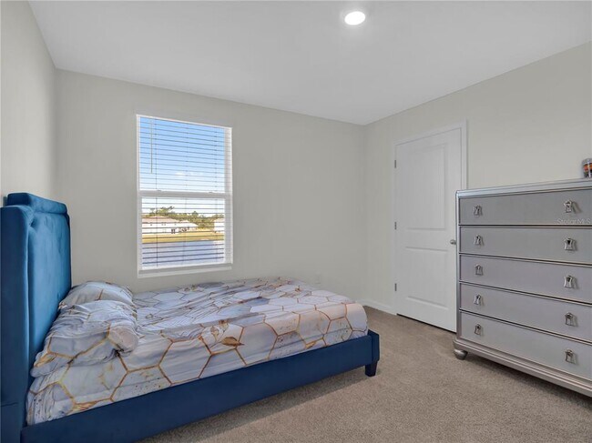 Building Photo - 16767 Sunburst Lake St