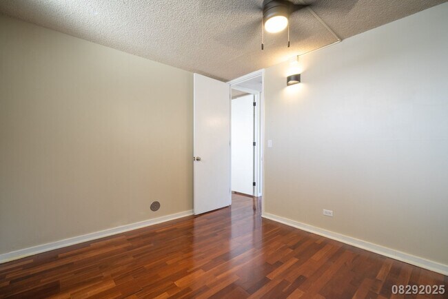 Building Photo - $2750.00 | 2bd/1ba Condominium in The Cons...