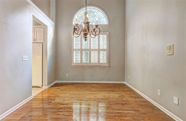 Building Photo - 490 Grand Teton Cir