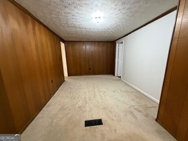 Building Photo - 1252 Lawrenceville-Suwanee Rd