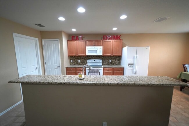 Building Photo - Immaculate Rental in Schertz! Realtor Commission: $500