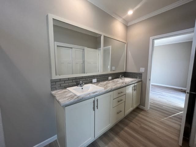 Building Photo - 41108 Roselle Lp