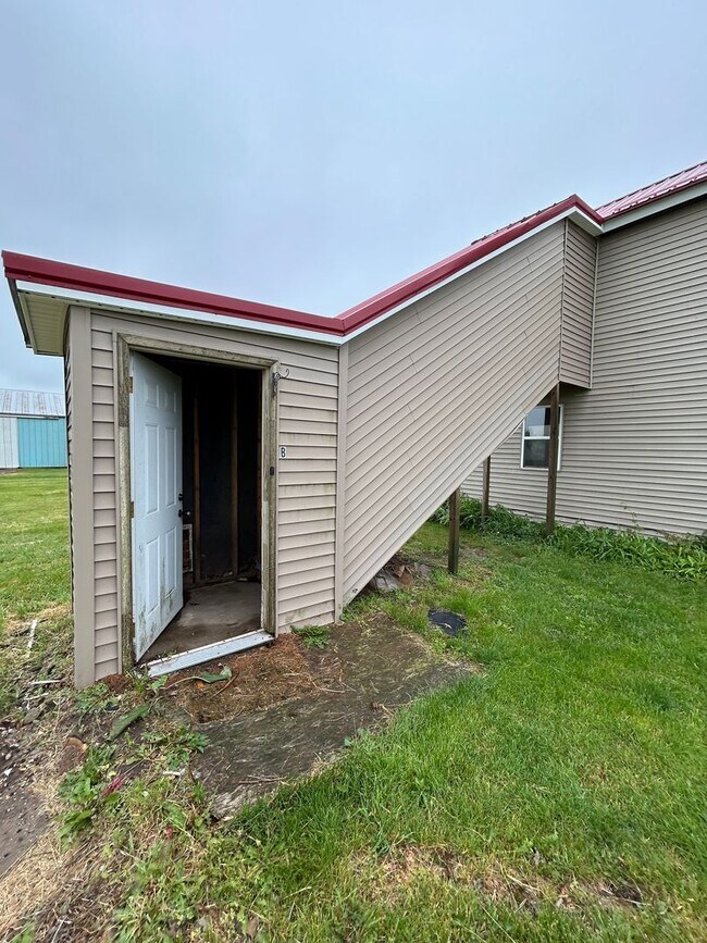 Building Photo - 5610 US-20