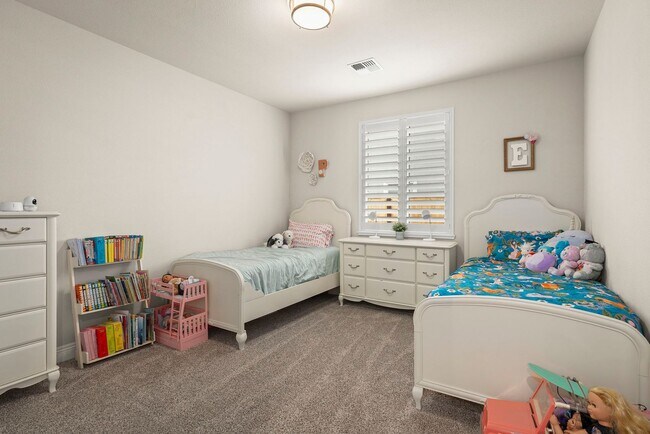 Building Photo - Spanish Springs furnished home for rent