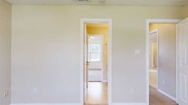 Building Photo - 2411 Trace Meadows
