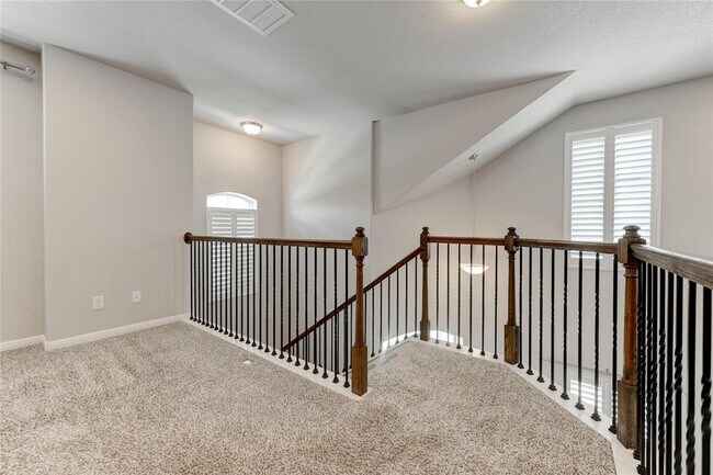 Building Photo - 153 Nogalito Wy