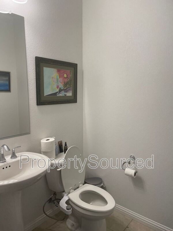 Building Photo - 2703 Rabbit Holw Dr