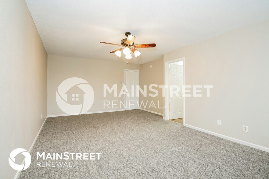 Building Photo - 1146 Freemont Ln