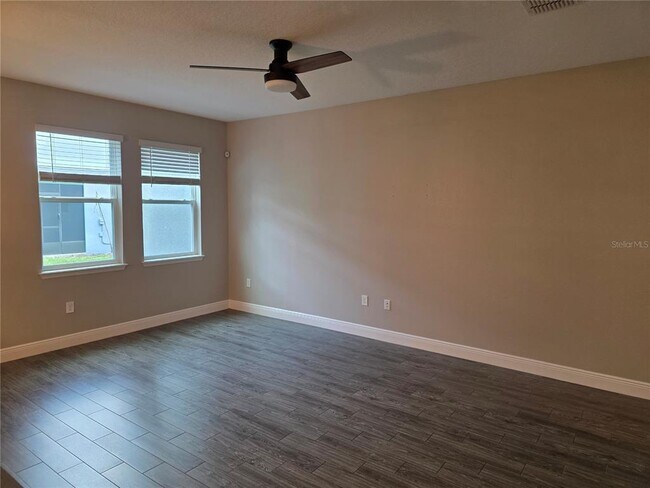 Building Photo - 2372 Shadowland Lp