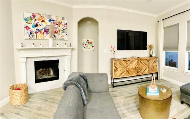 Building Photo - 3526 Ivandell Ave