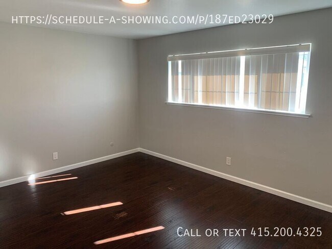 Building Photo - 203 Superior Dr
