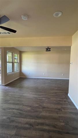 Building Photo - 709 E Crafton St