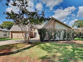Building Photo - 22526 Smokey Hill Dr
