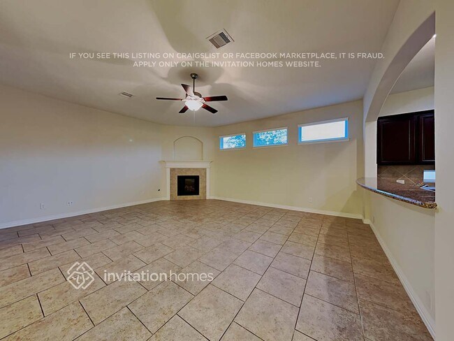 Building Photo - 3302 Clover Trace Dr