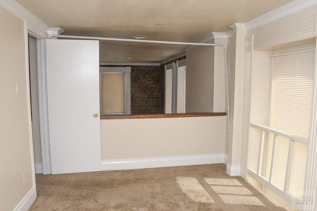 Building Photo - 2118 Strand St