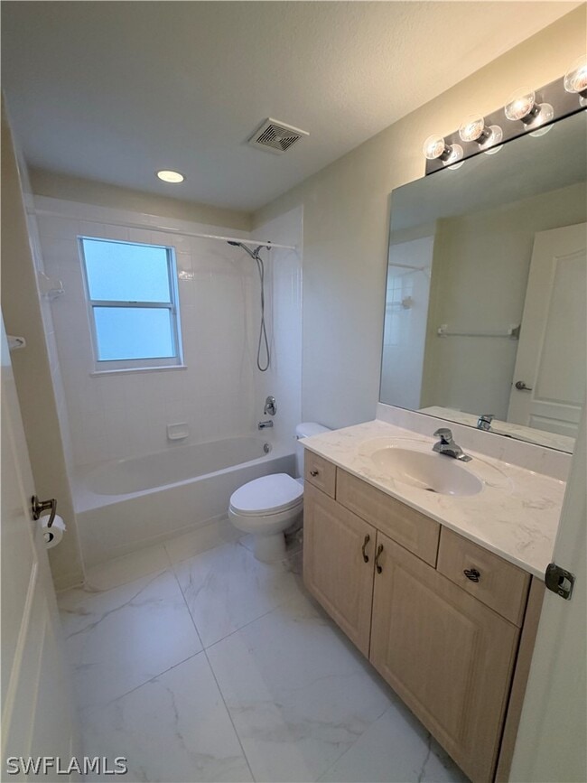 Building Photo - 8220 Ibis Cove Cir