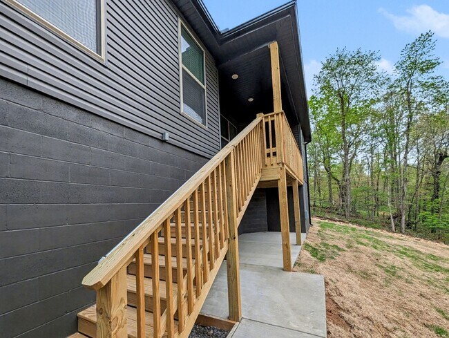 Building Photo - Fabulous New Construction Rental in Bella Vista Featuring a Rare 3-Car Garage