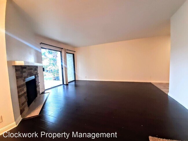 Building Photo - 3 br, 2.5 bath House - 2242 Loggers Ln