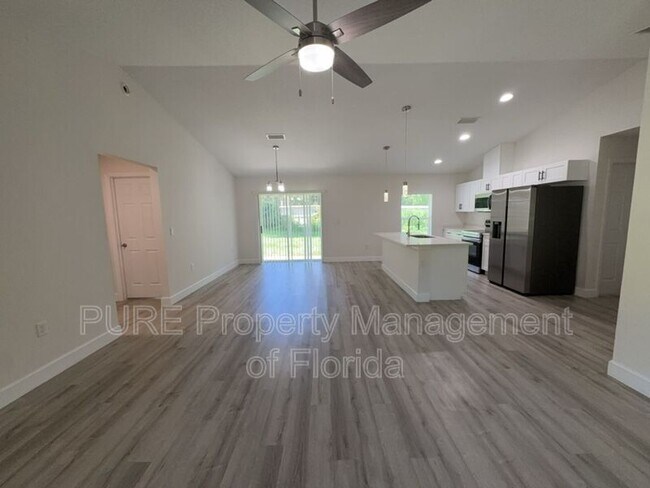 Building Photo - 11165 NW 7th St
