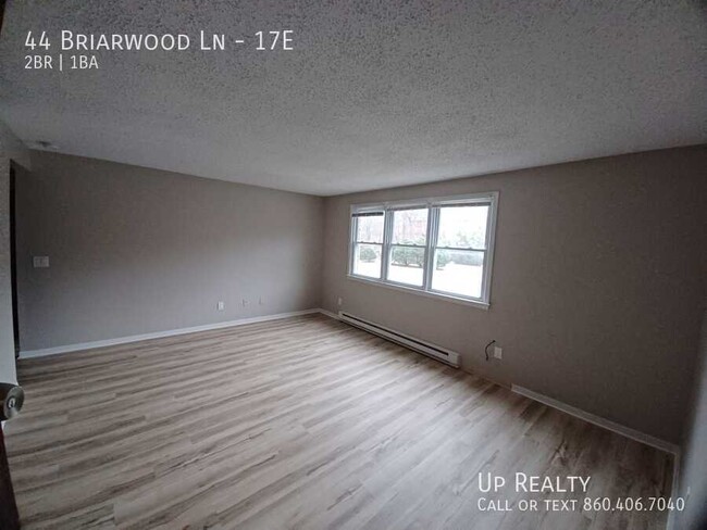 Building Photo - 40-44 Briarwood Ln
