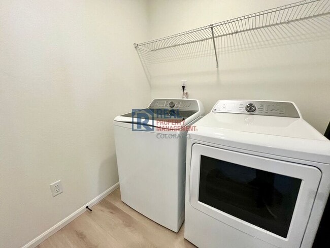 Building Photo - 20765 E 57th Dr