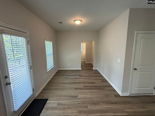 Building Photo - 366 Rabon Rd
