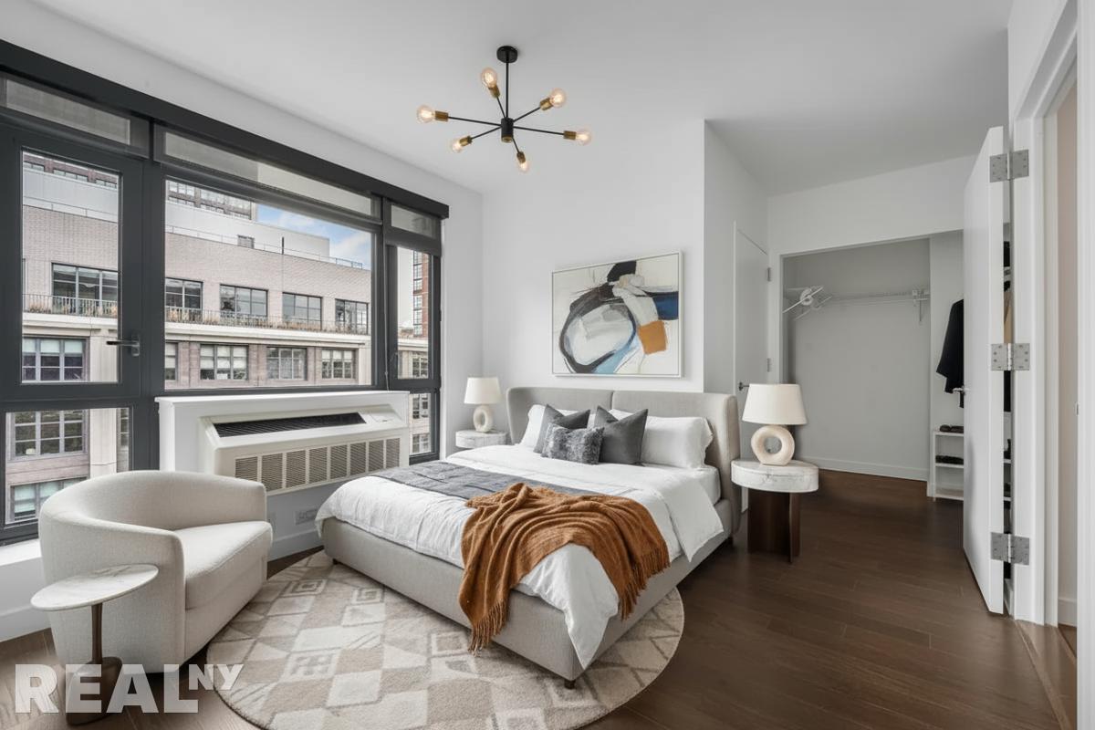 Building Photo - 181 Front St