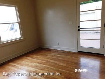 Building Photo - 138 Pine St