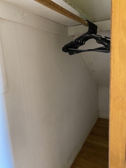 Building Photo - 379 Harvard St