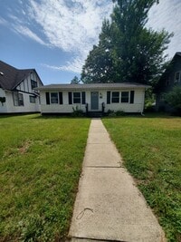 Building Photo - Spacious Four Bedroom Two Bath Home in Ben...