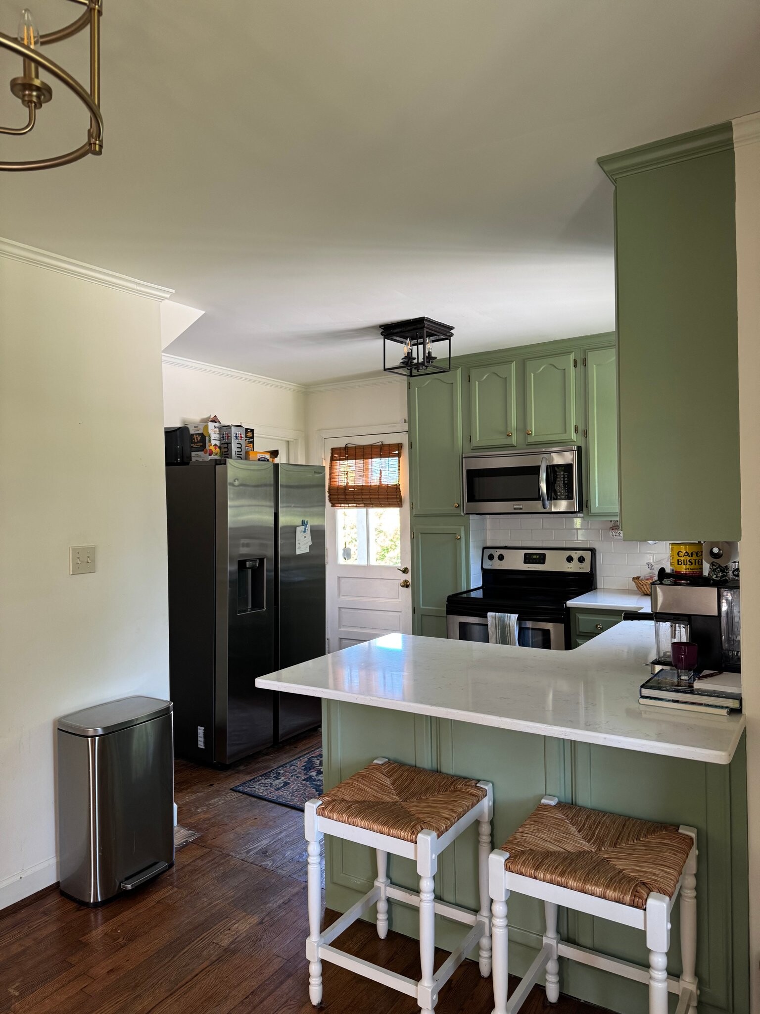 Building Photo - 2944 Primrose Cir