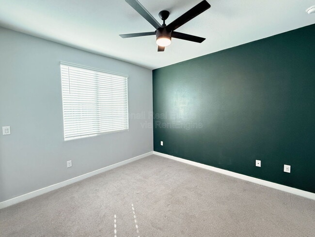 Building Photo - 4100 S Pinelake Way