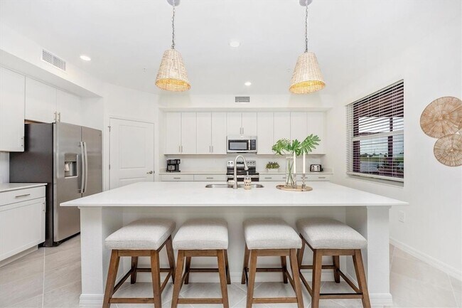 Building Photo - 12620 Radiance Ct